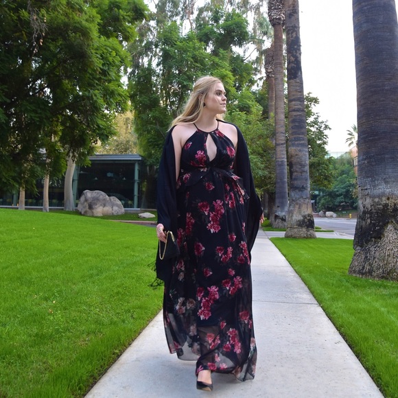 Meet the seller!! 😘 - Picture 8 of 8